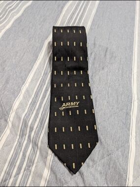 Vintage West Point WPAOG Army Beat Navy Tie Black Gold
